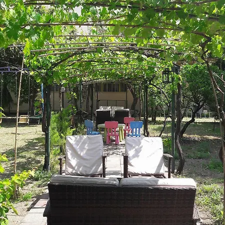 Perugini 2* Marebello