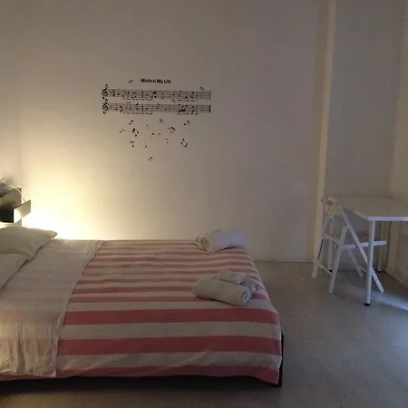 Perugini 2* Marebello