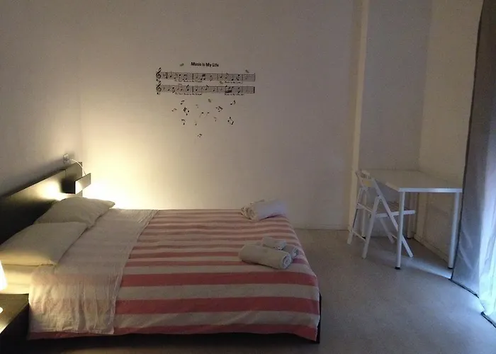 Perugini 2* Marebello